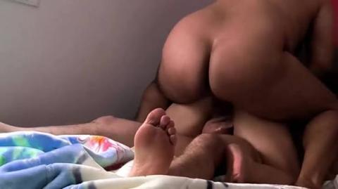 سكس مغربي ديوث يشارك زوجته مع صديقه المقرب – سكس عربي